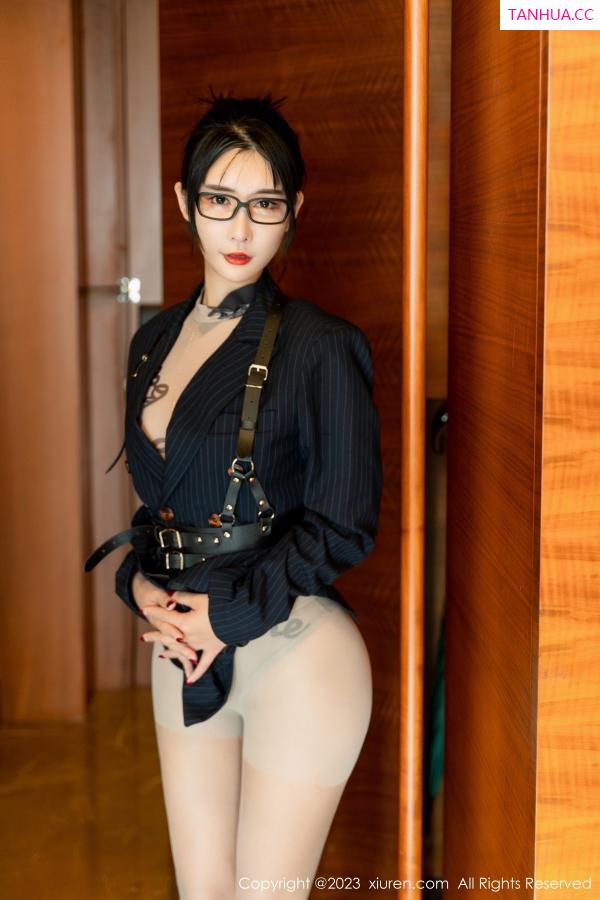夏沫沫  [XiuRen]高清写真图 2023.02.13 No.6255 夏沫沫tifa 丝袜美腿第10张图片